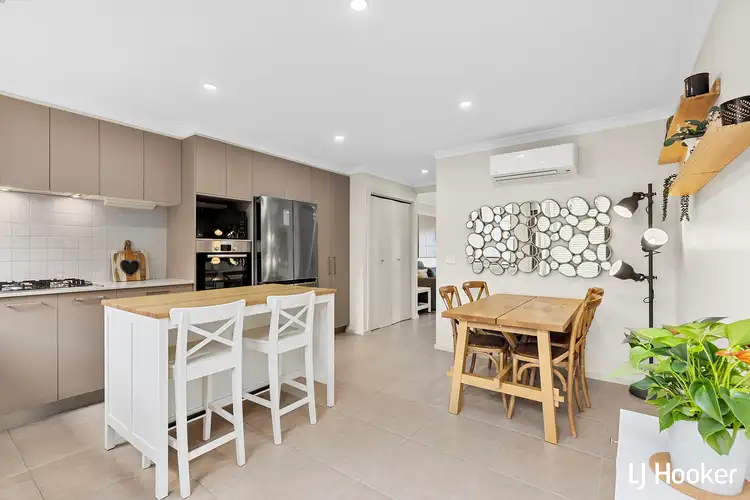 Sixth view of Homely house listing, 21 Spratt Court, Casey ACT 2913