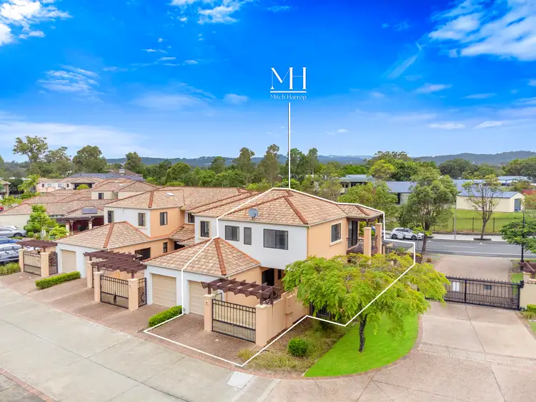 76/302 Christine Avenue, Varsity Lakes QLD 4227