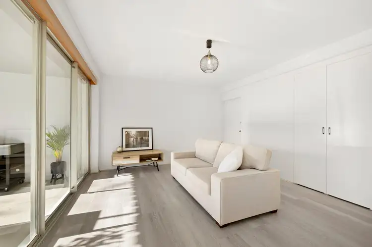 Third view of Homely unit listing, 9/6 Heard Street, Mawson ACT 2607