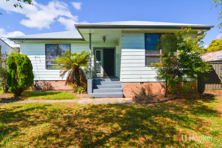 33 Stewart Street, Lithgow NSW 2790