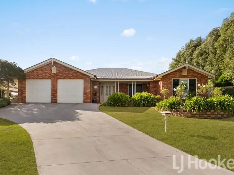 12 Bluegum Close, Kelso NSW 2795