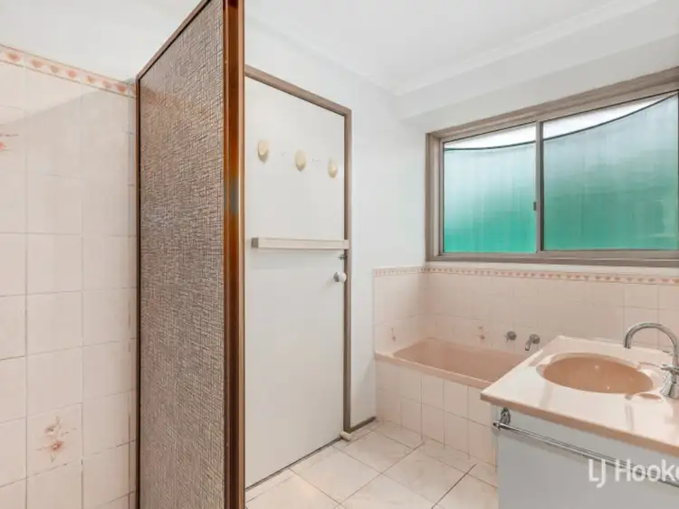 Sixth view of Homely house listing, 14 Donaldson Drive, Broadford VIC 3658