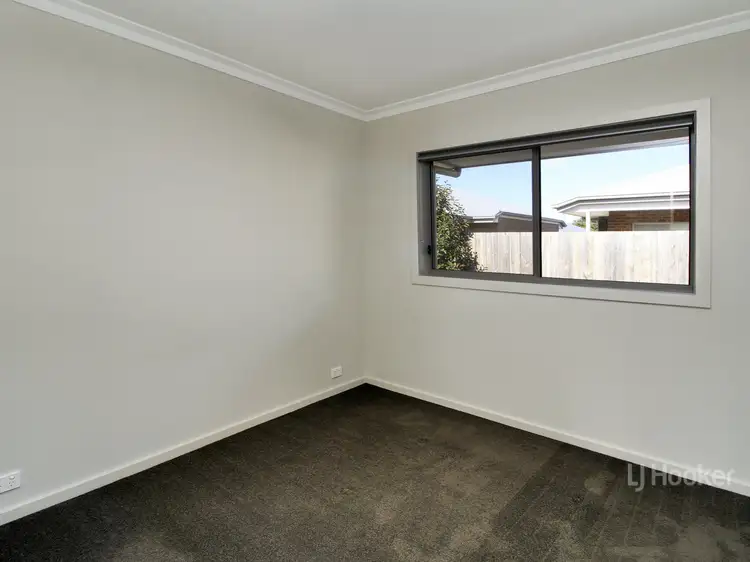 Seventh view of Homely house listing, 3 Bryan Place, East Bairnsdale VIC 3875