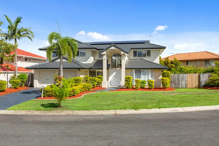26 Berkley Place, Carindale QLD 4152