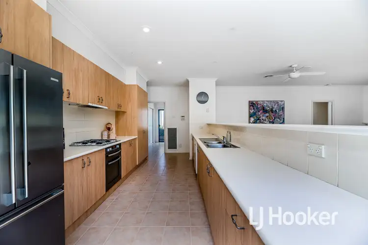 Second view of Homely house listing, 32 Sherman Court, Berwick VIC 3806