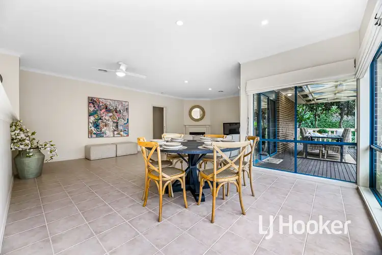 Fifth view of Homely house listing, 32 Sherman Court, Berwick VIC 3806