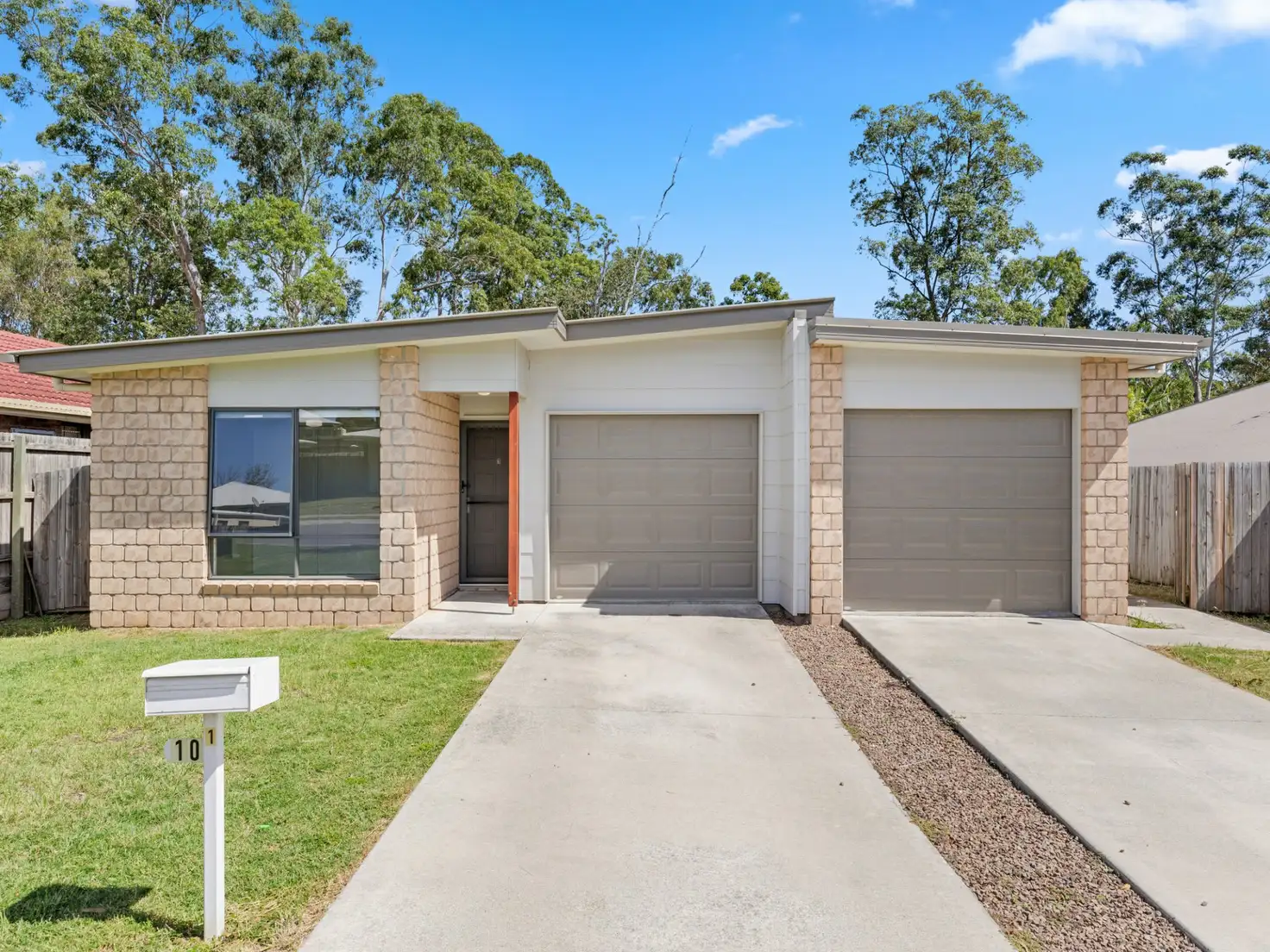 Main view of Homely semi-detached listing, 10 Folkes Close, Bellbird Park QLD 4300