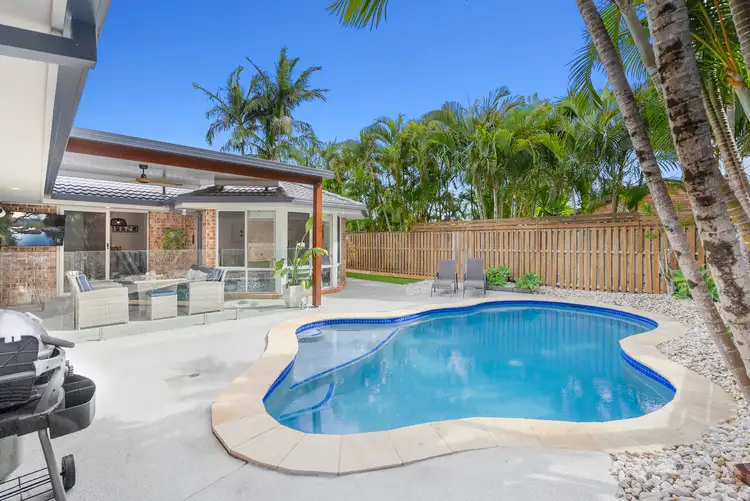 11 Yodelay Street, Varsity Lakes QLD 4227