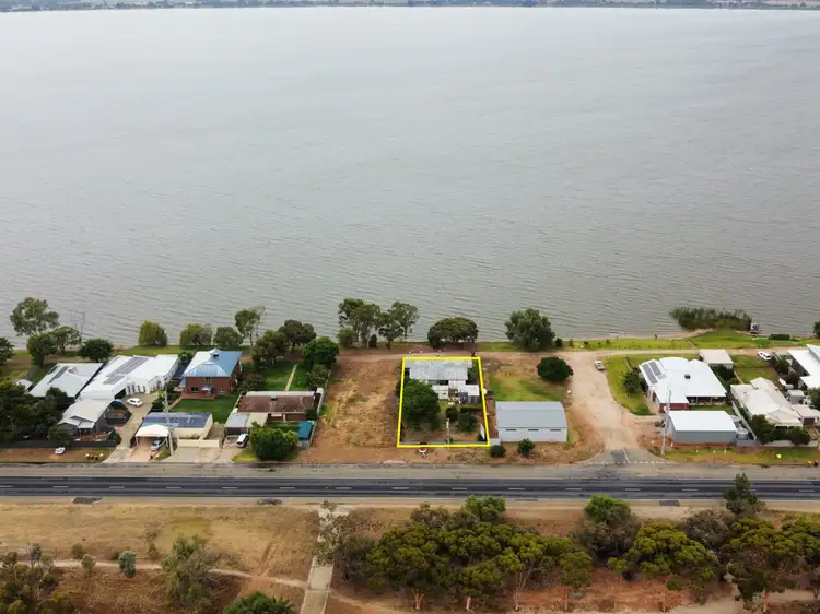 Main view of Homely unit listing, Unit 1 & 2/123 Murray Valley Highway, Lake Boga VIC 3584
