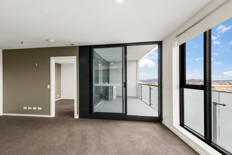 153/1 Anthony Rolfe Avenue, Gungahlin ACT 2912