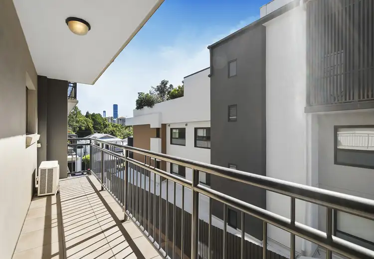 Fourth view of Homely unit listing, 5/15 Eskgrove Street, East Brisbane QLD 4169