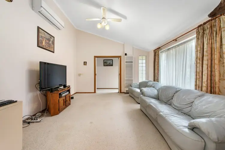 Second view of Homely house listing, 15 Harnham Drive, Bairnsdale VIC 3875