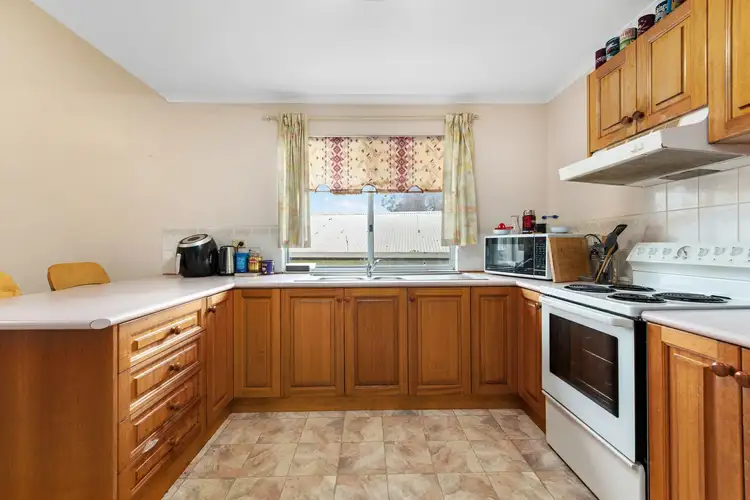 Sixth view of Homely house listing, 15 Harnham Drive, Bairnsdale VIC 3875