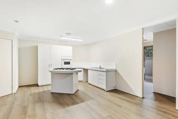 Fifth view of Homely house listing, 2 Witton Court, Willetton WA 6155
