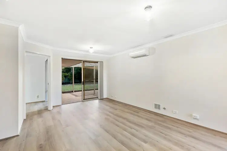 Seventh view of Homely house listing, 2 Witton Court, Willetton WA 6155
