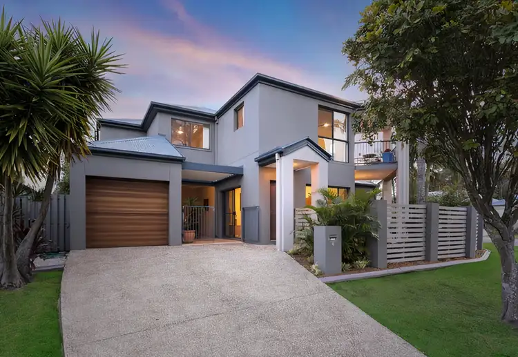 1/6 Imperia Crescent, Varsity Lakes QLD 4227