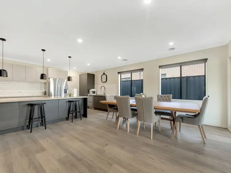 Fifth view of Homely house listing, 19 Black Range Avenue, Craigieburn VIC 3064