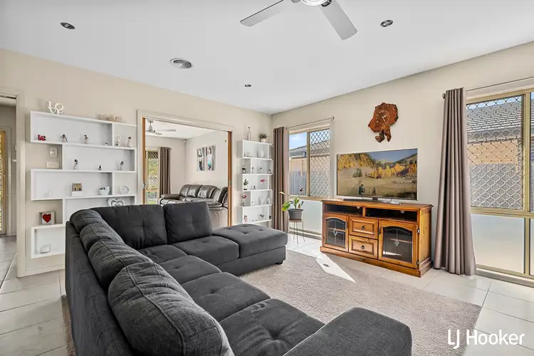Fifth view of Homely house listing, 20 Macfarlane Burnet Avenue, Macgregor ACT 2615