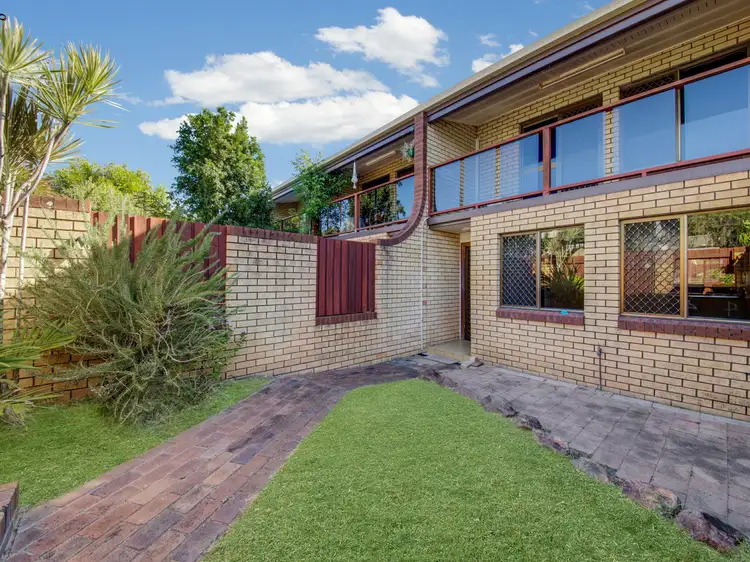 Main view of Homely unit listing, 4/26 Beach Avenue, Tannum Sands QLD 4680