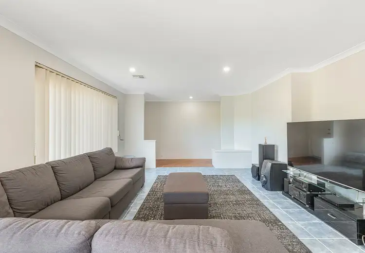 Fourth view of Homely house listing, 10 Dillon Glade, Joondalup WA 6027