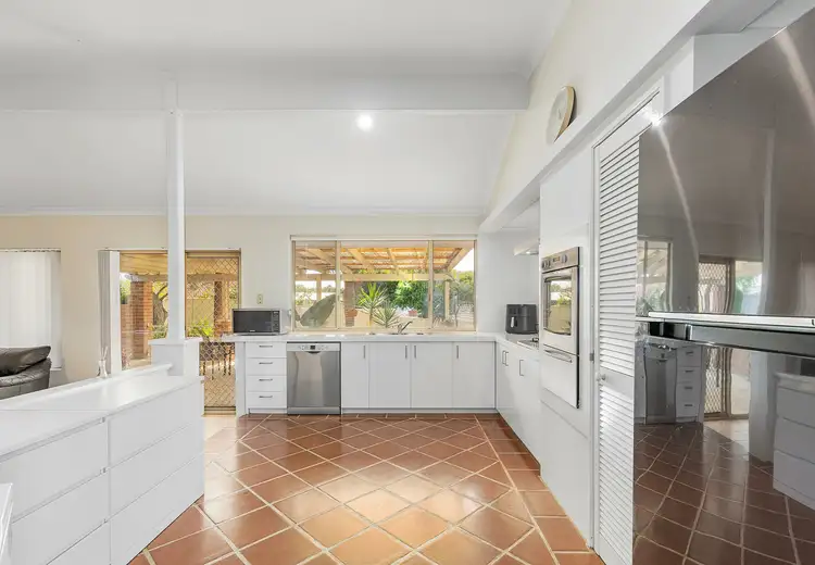 Fifth view of Homely house listing, 10 Dillon Glade, Joondalup WA 6027