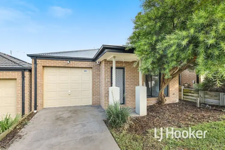 12/103 Army Road, Pakenham VIC 3810