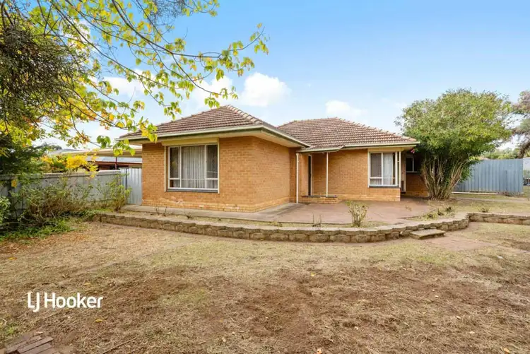 Fourth view of Homely house listing, 6 Lincoln Crescent, Pooraka SA 5095