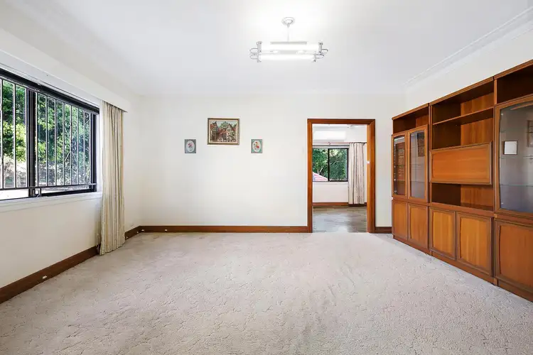 Third view of Homely house listing, 33 Fernvale Road, Tarragindi QLD 4121