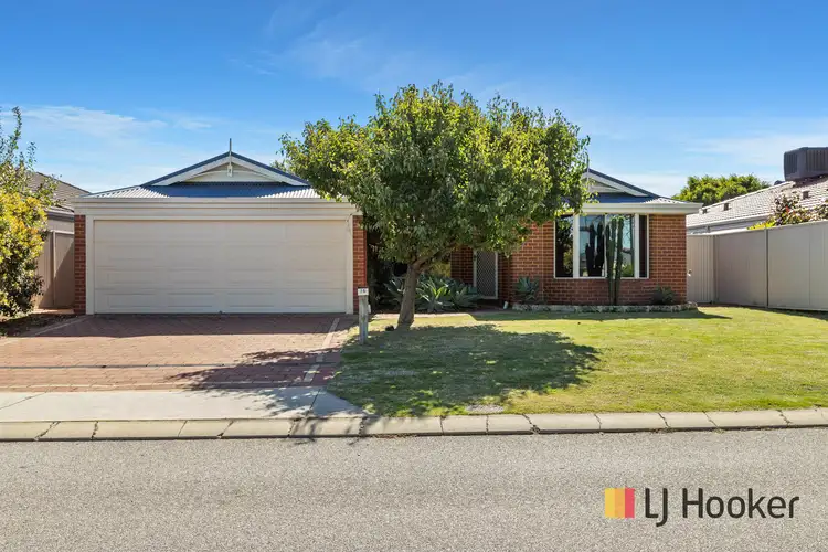 16 Mckenzie Corner, Bertram WA 6167