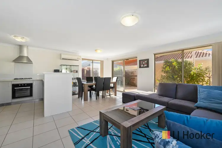 Fourth view of Homely unit listing, 2/10 Delamere Way, Camillo WA 6111