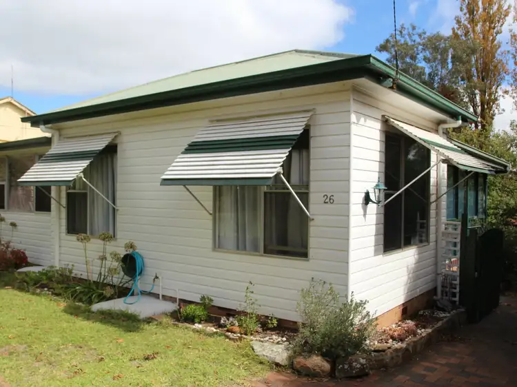26 Lawrance Street, Glen Innes NSW 2370
