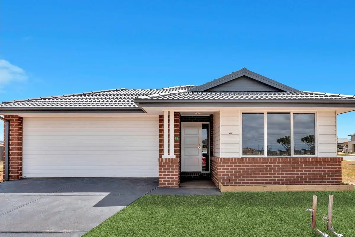 Main view of Homely house listing, 39 Bellerive Crescent, Strathtulloh VIC 3338