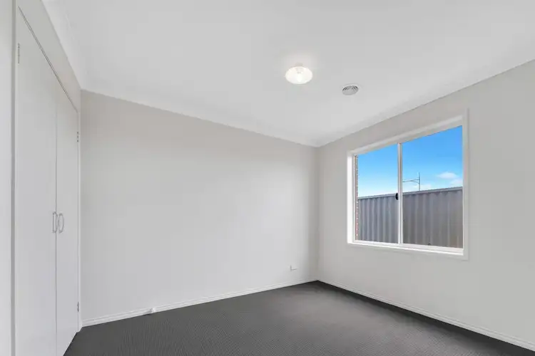 Sixth view of Homely house listing, 39 Bellerive Crescent, Strathtulloh VIC 3338