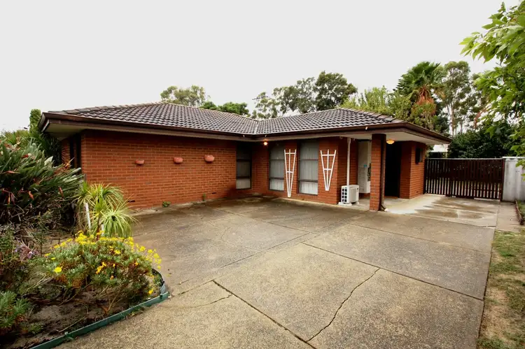 Second view of Homely house listing, 25 Calluna Way, Forrestfield WA 6058