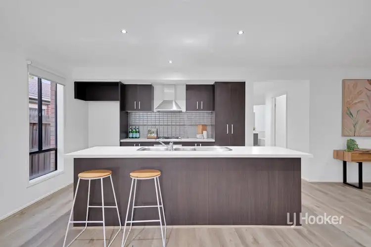 Third view of Homely house listing, 11 Ingot Avenue, Tarneit VIC 3029