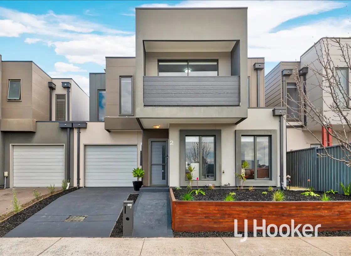 Main view of Homely townhouse listing, 2 Easter Way, Cranbourne East VIC 3977