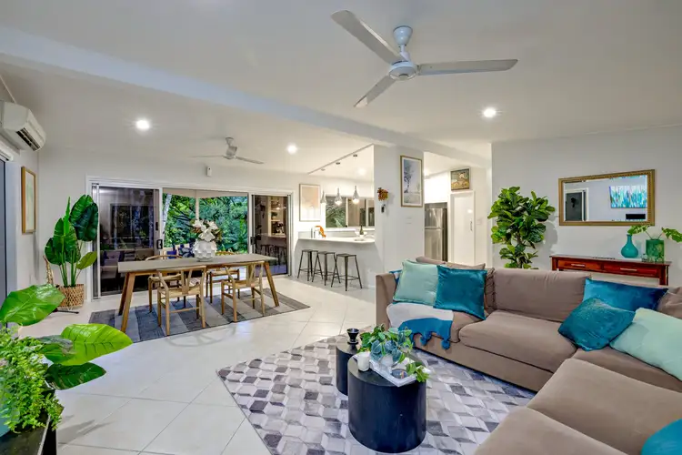 492-494 Brinsmead Road, Freshwater QLD 4870