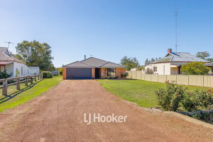 231 Korijekup Avenue, Harvey WA 6220