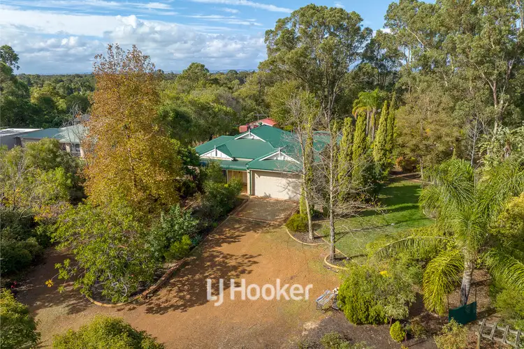 8 Midwater Court, Leschenault WA 6233