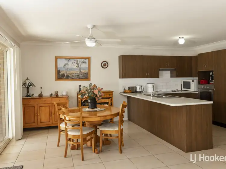 Sixth view of Homely semi-detached listing, 8a Waratah Close, Gunnedah NSW 2380