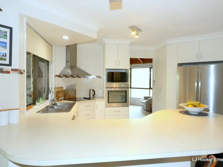Seventh view of Homely house listing, 5 Carbeen Pl, Emerald QLD 4720