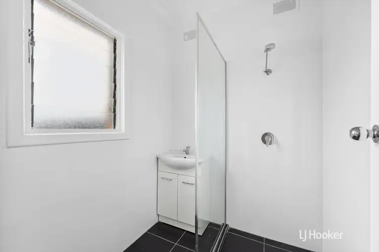 Fourth view of Homely house listing, 33 Midlow Road, Elizabeth Downs SA 5113