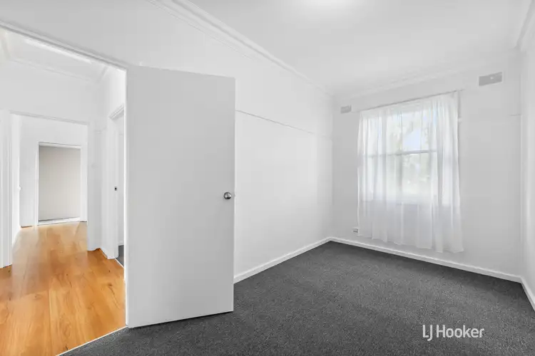 Fifth view of Homely house listing, 33 Midlow Road, Elizabeth Downs SA 5113