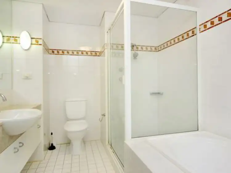 Seventh view of Homely apartment listing, 1609/2 Quay Street, Sydney NSW 2000