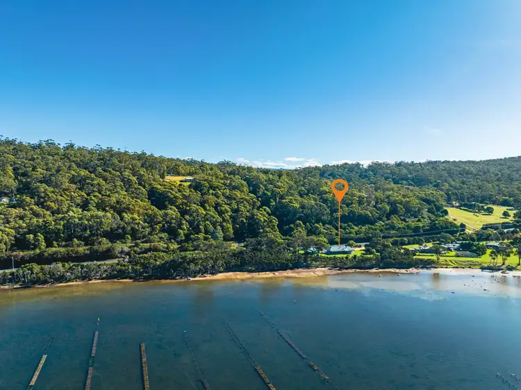 2/484 Binalong Bay Road