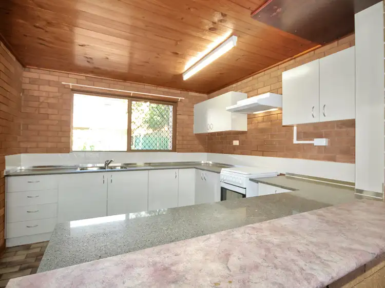 Fourth view of Homely townhouse listing, 7/10 Victoria Highway, Katherine NT 850