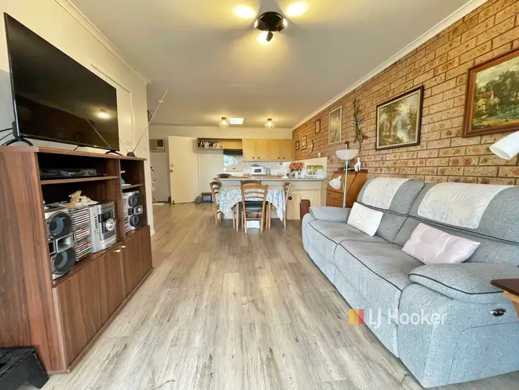 Third view of Homely villa listing, 2/214 Kerry Street, Sanctuary Point NSW 2540