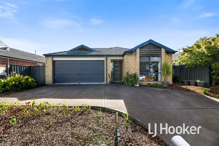 9 Ivory Drive, Pakenham VIC 3810