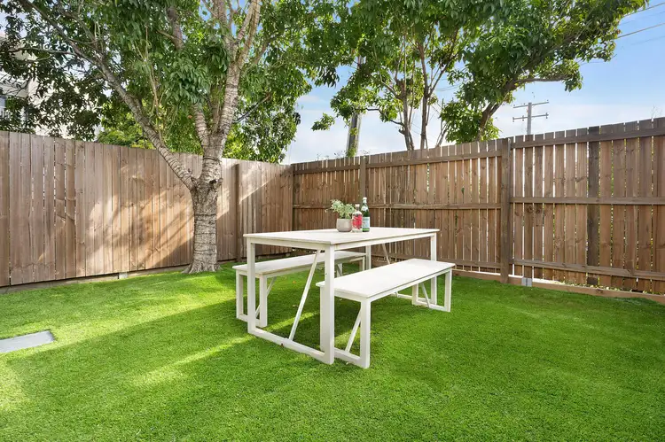 Main view of Homely townhouse listing, 3/80 Mearns Street, Fairfield QLD 4103