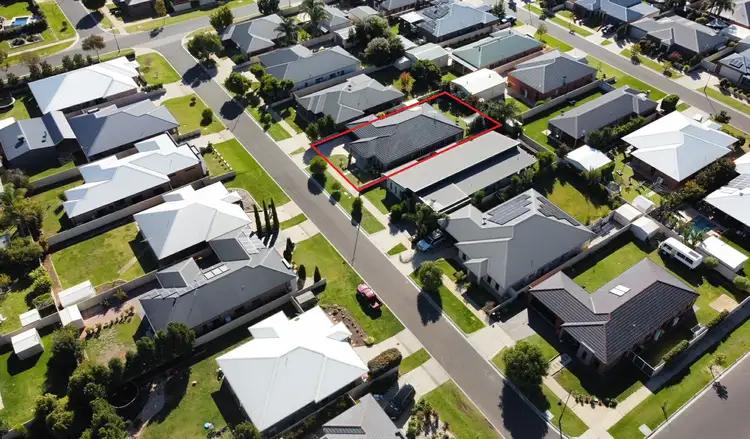 Third view of Homely house listing, 8 Dundas Lane, Swan Hill VIC 3585